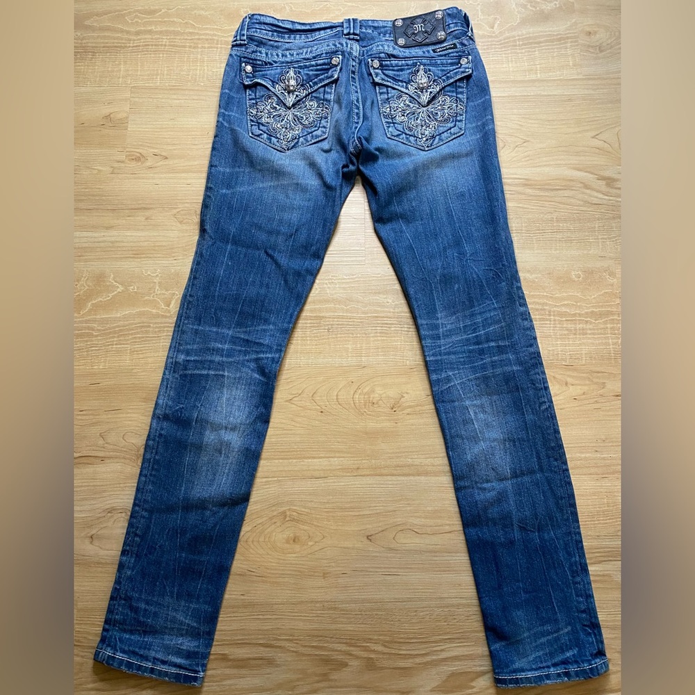 Miss Me Mid-Rise Skinny Jeans size 26